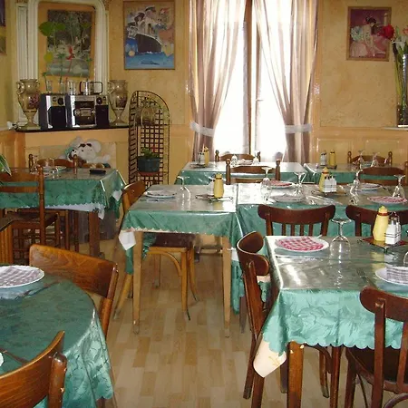 Le Bravard Hotel 3*