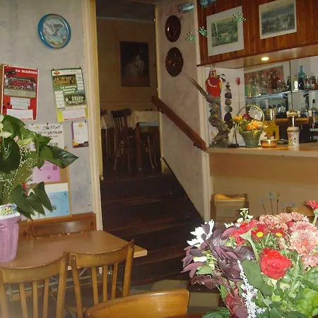 Le Bravard