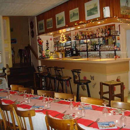 Le Bravard